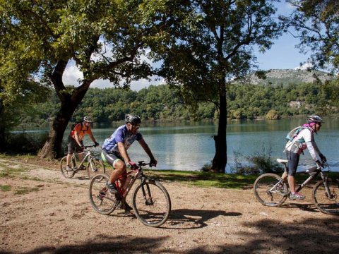 Mountain Bike mtb bicylce Forest Filippiada–Red clay–Ziros lake into the wild preveza greece.jpg3