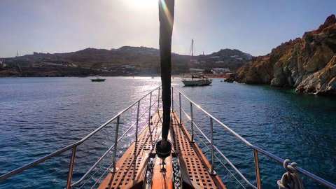 Sailing Mykonos Private