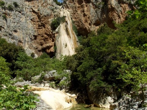 hiking-lepida-waterfalls-parnonas-καταρράκτες-greece.jpg3