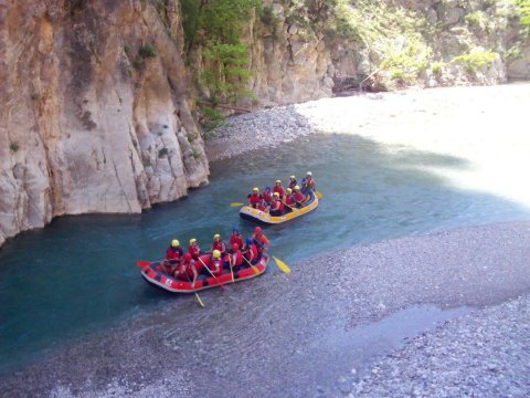 rafting-trykeriotis-river-evrytania-karpenisi-greece (11)