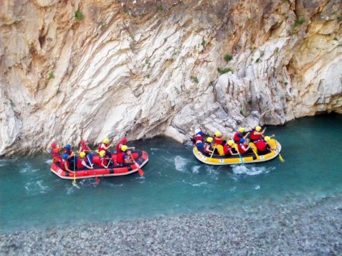 rafting-trykeriotis-river-evrytania-karpenisi-greece (10)