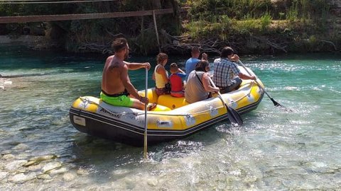 Rafting River Acheron Greece axerontas ποταμος 