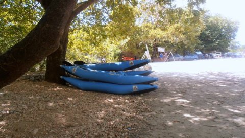 Acheron kayak canoe acherontas magic river greece ποταμος