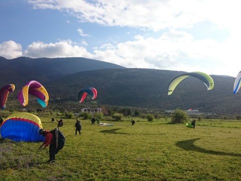 Oxygen paragliding paragliding tandem flights athens viotia plataies greece ελλαδα παραπεντε αθηνα βιοτια πλαταιες.jpg9