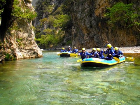 Rafting House evinos river greece εβινος ποταμος ελλαδα.jpg9