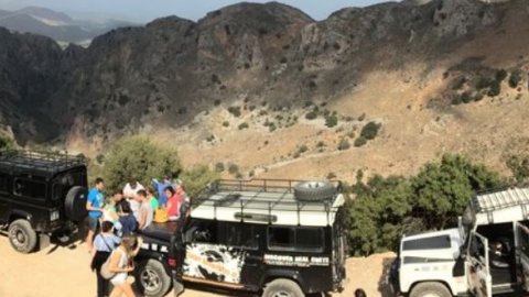 4x4 Offroad Safari Chania Explore the Secrets of Wine and Olives uncharted escapes greece 3
