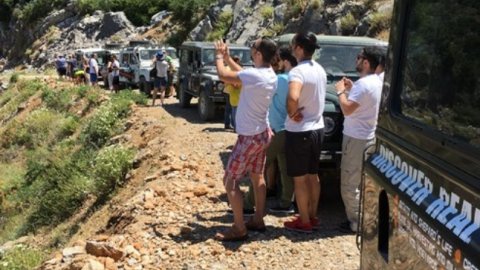 4x4 Off-Road Shephard's HutCheese Making, Rethymnon greece uncharted escapes 9