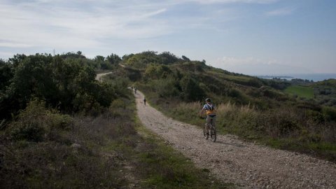 Mountain Biking Ancient Nikopolis near Preveza Ποδηλασία into the wild greece.jpg7