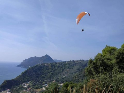 Corfu paragliding tandem flights greece κερκυρα παραπεντε.jpg8
