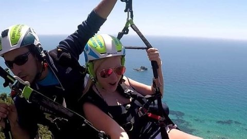 Corfu paragliding tandem flights greece κερκυρα παραπεντε