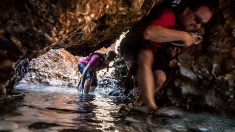 sea kayak kalamata greece.jpg6