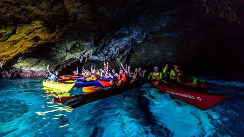 sea-kayak-kardamili-stoupa-messinia-greece