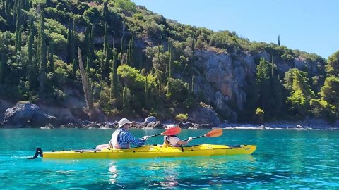 Καγιάκ στην Καρδαμύλη & Στούπα