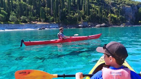 sea kayak kardamyli stoupa messinia greece