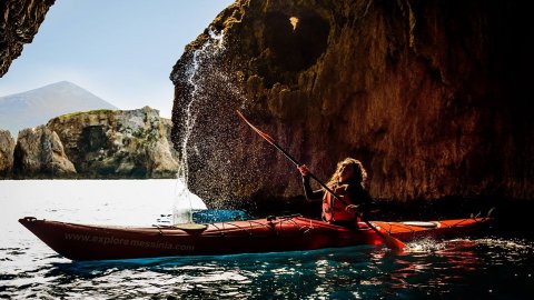 Sea Κayaking Navarino Bay explore messinia greece.jpg2