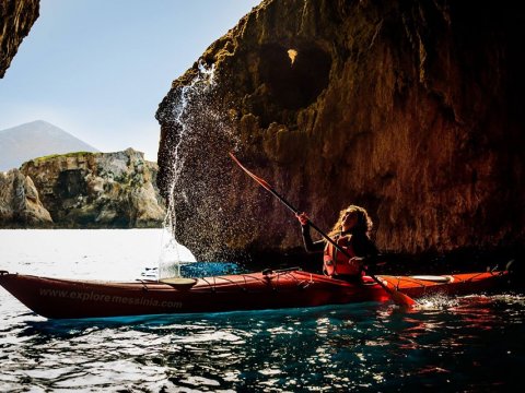 Sea Κayaking Navarino Bay explore messinia greece.jpg2