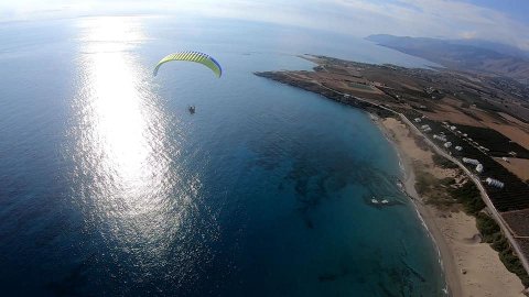 Paragliding Paratrike chania Crete Power FLY greece