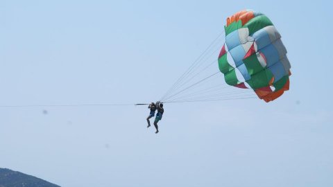 Parasailing in Nea Roda Chalkidiki