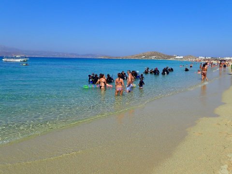 Discover Scuba Diving Blue Fin Greece Naxos Divers Καταδυσεις.jpg4