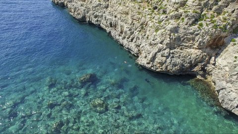 Discover Scuba Diving Almyrida omega καταδυσεις Chania Greece.jpg6