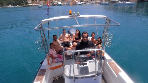 Scuba Diving Paxoi greece καταδυσεισ oasi paxos