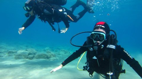 Try Scuba Diving Folegandros