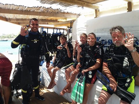 Scuba Dive Paros Diving καταδυσεις center Greece.jpg2