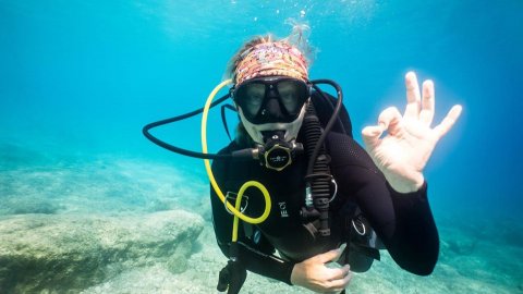 Try Scuba Diving Lefkada