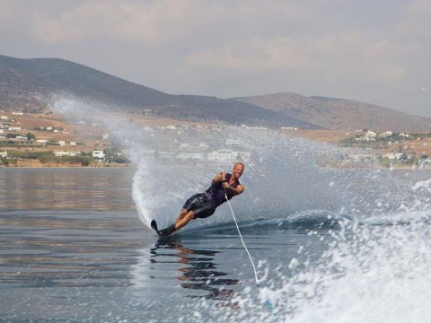 Waterski Wakeboard Wakesurf Paros awake Greece.jpg11