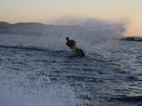 Waterski Wakeboard Wakesurf Paros awake Greece.jpg8