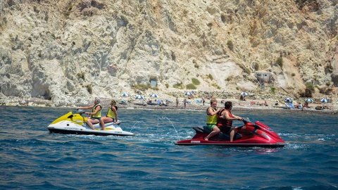 Santorini Jet Ski Safari Greece (7)