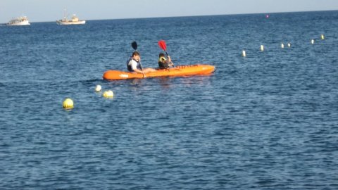 Canoe Rentals Santorini
