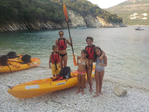 Sea Kayak Tour Lefkada periplus Greece mikros gialos meganisi.jpg3