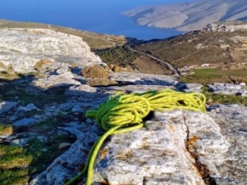 Climbing Andros Greece αναρριχηση.jpg9
