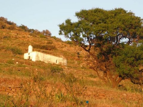 Hiking Tour Andros Greece from East to West πεζοπορια.jpg7