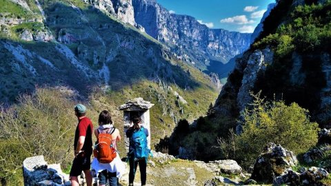 Hiking the Vikos Canyon, Pindus