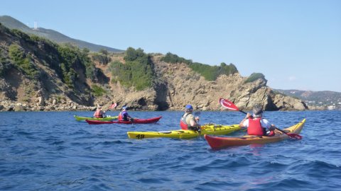 Sea Kayak Tour Poros Greece Tribal (9)
