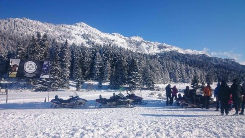 Snowmobile pertouli Greece extreme.jpg2