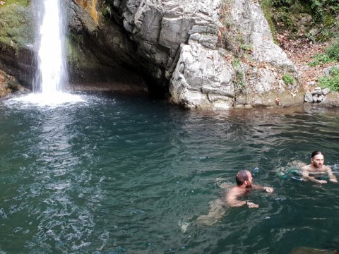 Hiking Kounoupitsa waterfall Pozar thermal springs Greece Green Oliver Πεζοπορια (1)