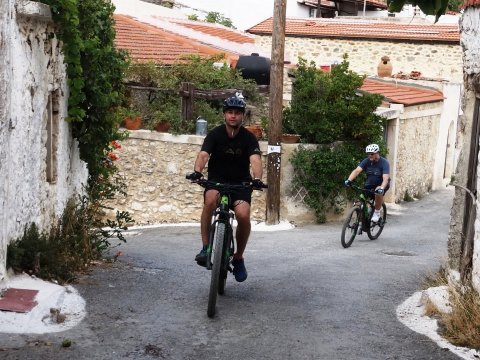 e mountain bike tour crete heraklion Greece ποδηλατα cycling ποδηλατα analipsi bicycle.jpg9