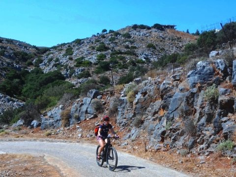 e mountain bike tour crete heraklion Greece ποδηλατα cycling ποδηλατα analipsi bicycle.jpg7