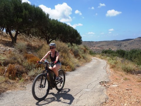 e mountain bike tour crete heraklion Greece ποδηλατα cycling ποδηλατα analipsi bicycle.jpg6