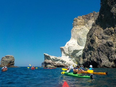 sea-kayak-santorini-greece-half-day-tour.jpg8