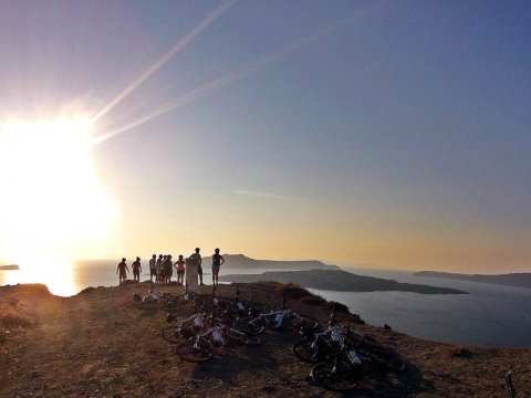 santorini-mountain-e-bike-tour-bicycle-greece-ποδηλατα-cycling-ποδηλασια.jpg3