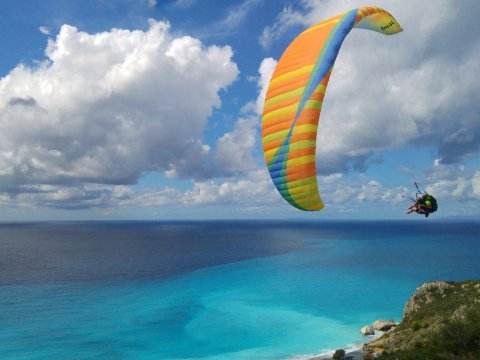 pagagliding-lefkada-greece-tandem-flight-αλεξιπτωτο-πλαγιας-παραπεντε.jpg6