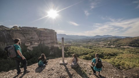 hiking-meteora-greece-πεζοπορια-trekking.jpg3