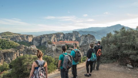 hiking-meteora-greece-πεζοπορια-trekking