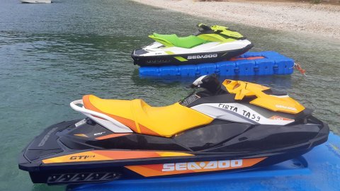 jet-ski-kefalonia-greece-antisamos.jpg2