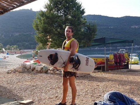 water-ski-wakeboard-kefalonia-greece-antisamos.jpg6