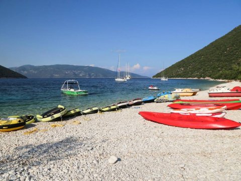 canoe-kayak-kefalonia-greece-antisamos.jpg3